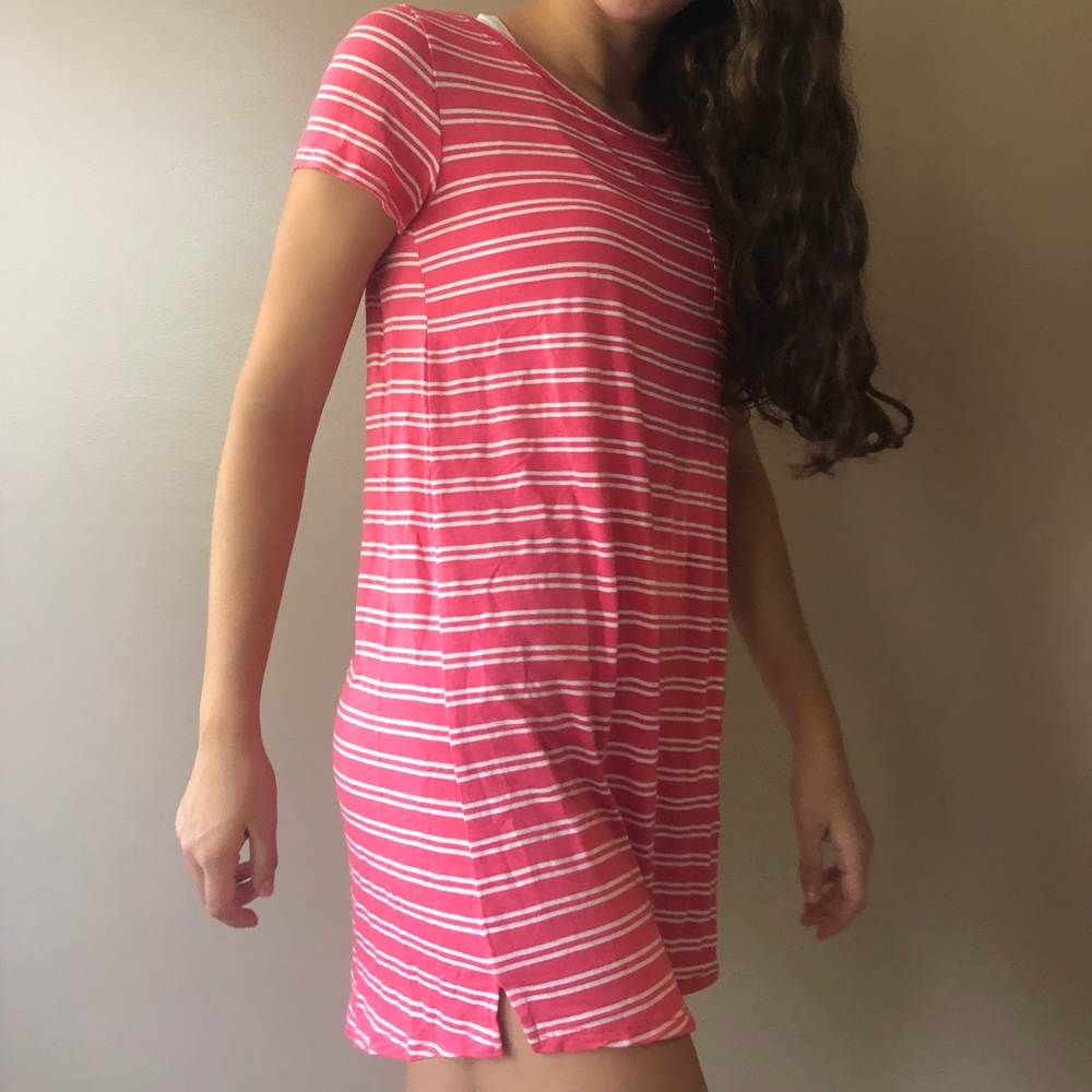 Pink white stripped t-shirt dress